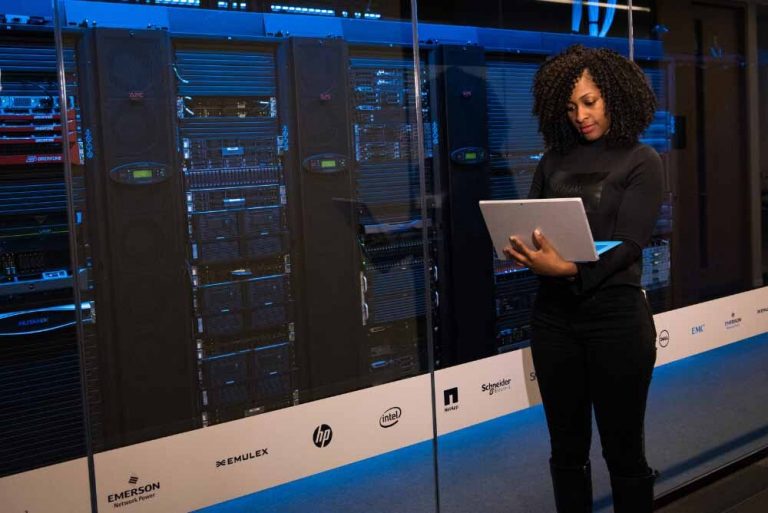 Diferencias entre Hardware y Software