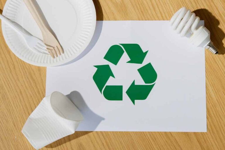 ¿Cómo se recicla el PET?